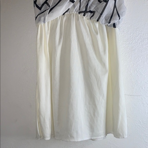 Windsor NWOT Geometric Black and White Strapless Dress - Picture 9 of 9
